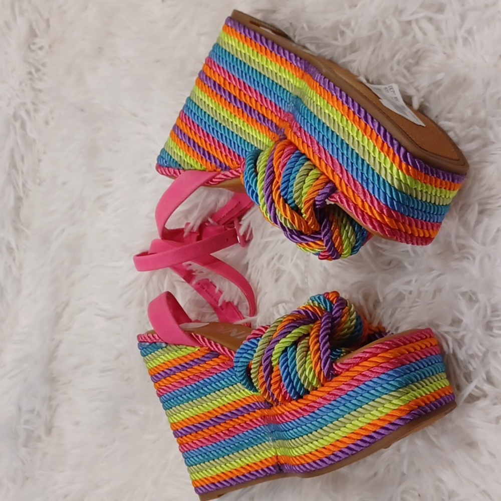 Gianni Bini Rainbow Striped Platform Sandals with Pink Straps - Picture 13 of 16